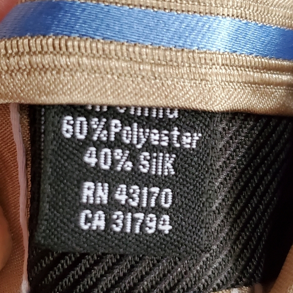 Geoffrey Beene Tie - Picture 5 of 5